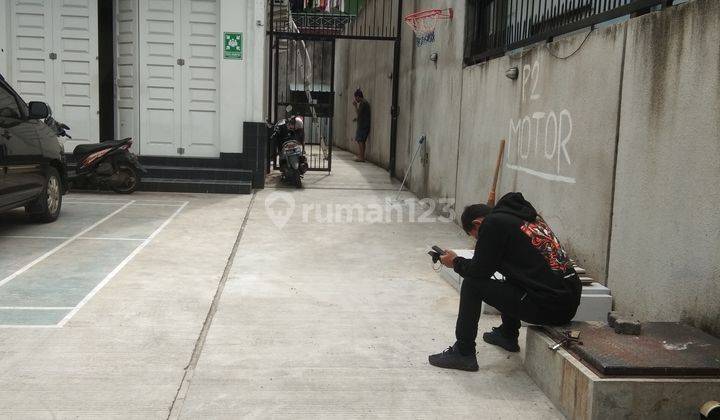Disewakan ruko 3Lantai dekat stasiun Manggarai Jakarta Selatan