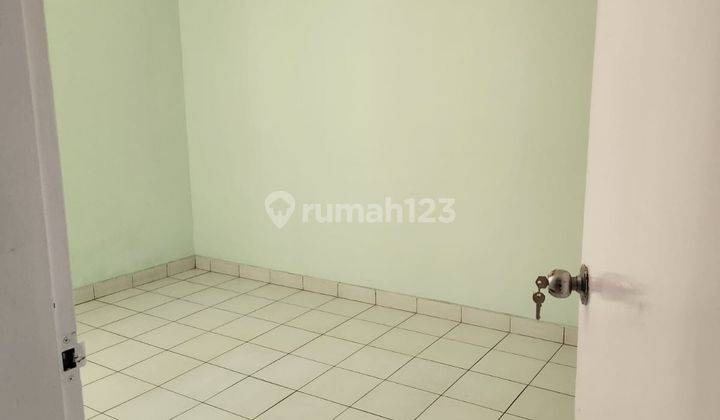 Disewakan Rumah Rapi Siap Huni Taman Galaxy Bekasi Selatan  3