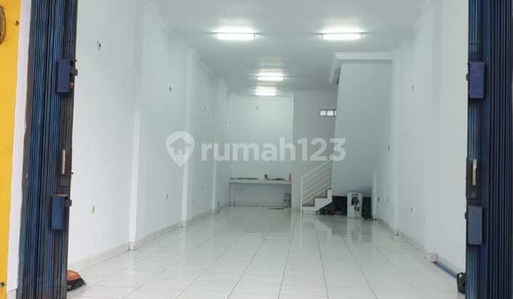 Disewakan ruko 3 Lantai di Jalan perumnas Jakarta timur 5