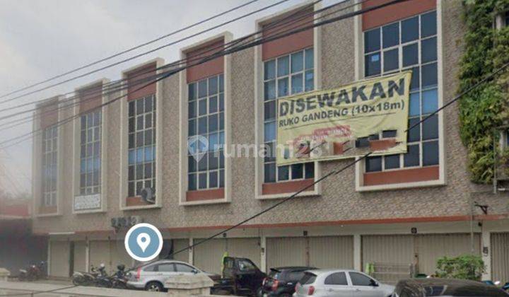 Disewakan Ruko Gandeng 3Lantai di Jalan raya hankam Pondok Gede  1