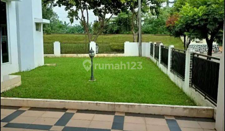 Disewakan Rumah Besar Hoek 2lantai Di Kemang Pratama, Bekasi 2