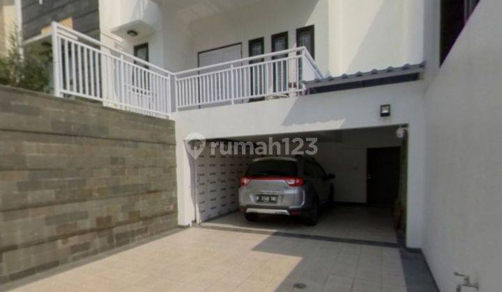 Dijual Rumah besar di Jalan Utama Kemang Pratama Bekasi 2