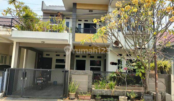 Dijual Rumah 2Lantai pinggir Jalan Utama Galaxy Bekasi 1