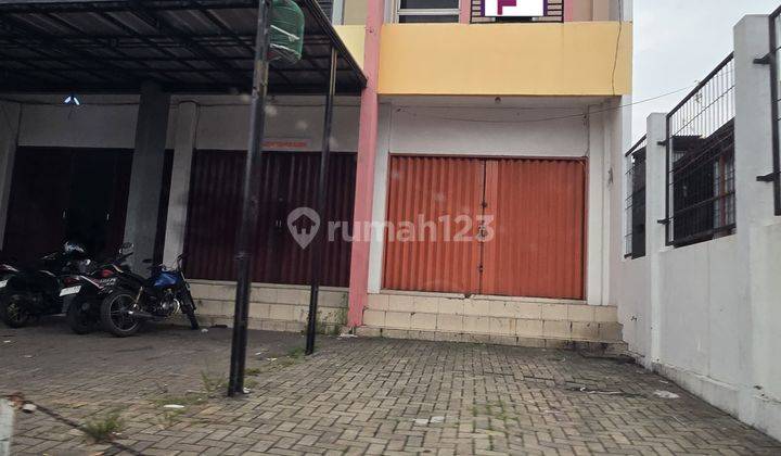 Ruko Siap Pakai, Parkir Besar Lokasi Jalan Utama di Duren Jaya 1