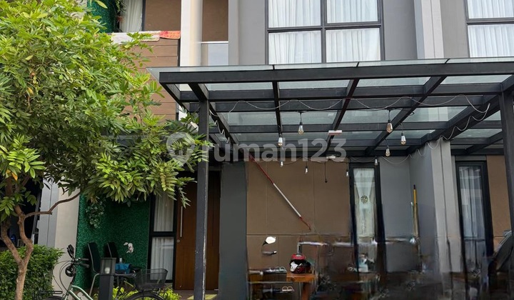 Rumah Furnished Dalam Cluster Magenta di Summarecon Bekasi