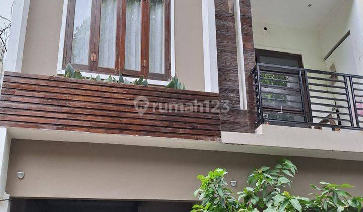 Dijual Rumah 2lantai di Perum Griya Metropolitan, Pekayon 1