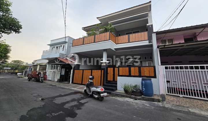 Rumah Furnished Bagus Di Sebrang Mall Grand Galaxy