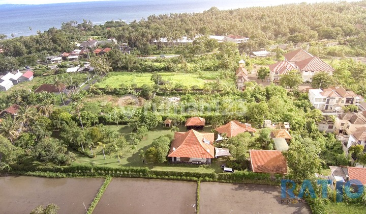 Rumah Mewah Luas 33are Dekat Pantai Pering Blahbatuh  2