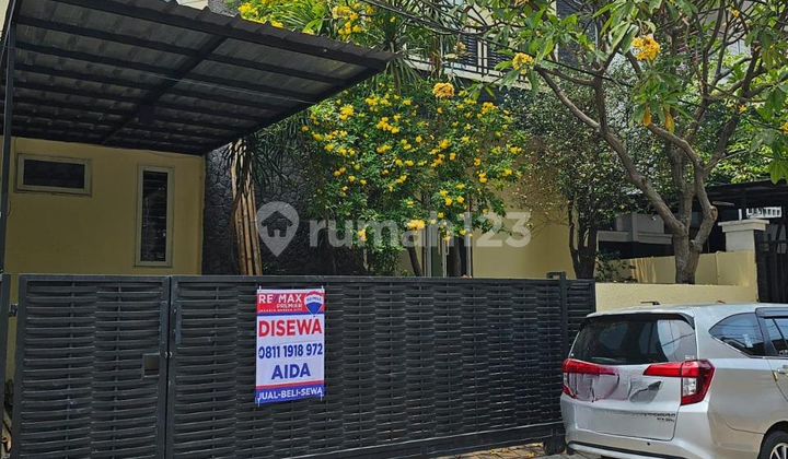 2-story house, 3 floors, area 8x21.25, 170m², 3BR, Kelapa Gading, North Jakarta 2-story house, 3 floors, area 8x21.25, 170m², 3BR, Kelapa Gading, North Jakarta