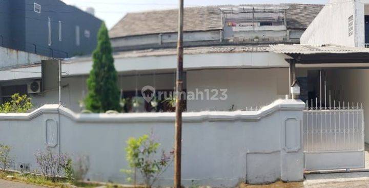 Dijual Rumah Dengan Luas 20x15 300m2 Type 3kt, Pulogadung Jakarta Timur  1