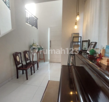 Volta Cluster House 2-story 8x17 159m 4BR Summarecon Serpong Tangerang 2