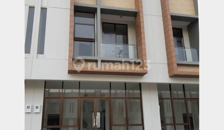 Ruko The Savoy 2Lt 6X17 102M Jgc Jakarta Garden City Cakung Ruko The Savoy 2Lt 6X17 102M Jgc Jakarta Garden City Cakung