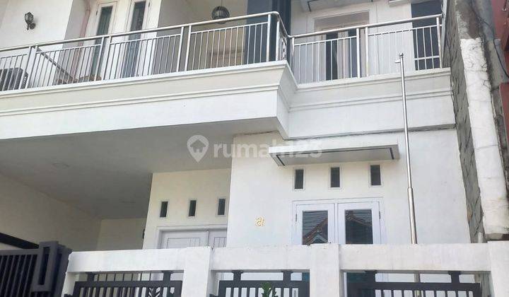 Rumah 2lantai luas 7x16 110m type 4KT Kemayoran Jakarta Pusat 	 1