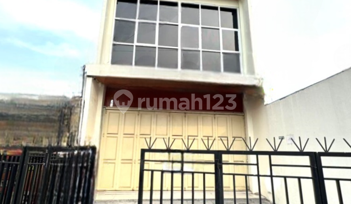 Ruko ex Klinik Kecantikan sudah renoved 2lt 6x21 126m Serang Banten Ruko ex Klinik Kecantikan sudah renoved 2lt 6x21 126m Serang Banten