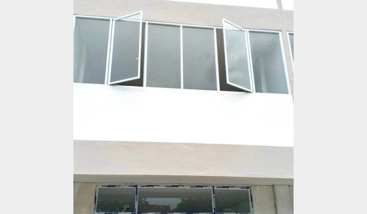 Ruko Gading Center 3lt luas 65m Cilincing Jakarta Utara