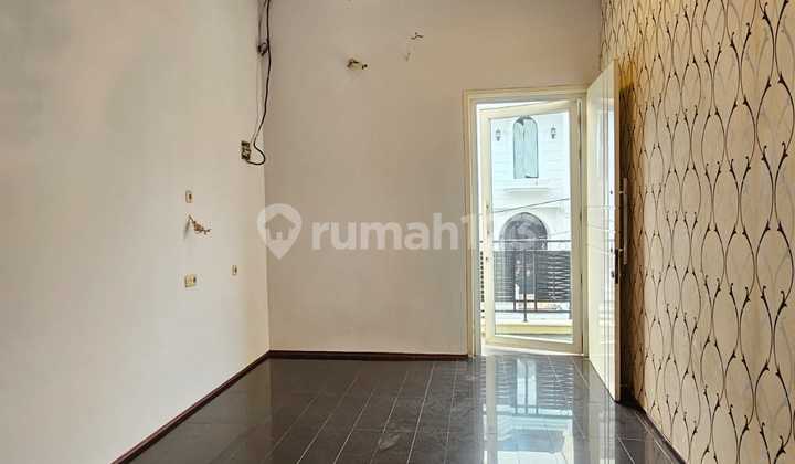 Rumah 2,3Lt luas 8x21,25 170m 3KT Kelapa Gading Jakarta Utara 2