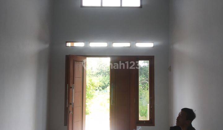 Rumah minimalis konsep modern siap huni 5