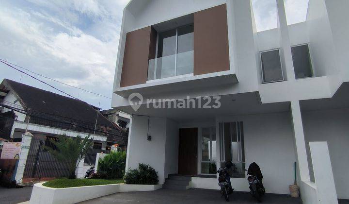 Dijual Rumah Scandinavian di Pejaten Barat Jakarta Selatan 2