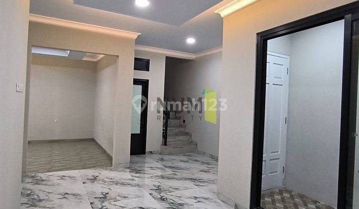 Dijual Rumah Baru di Jln Raya Durian Jagakarsa Jakarta Selatan 2