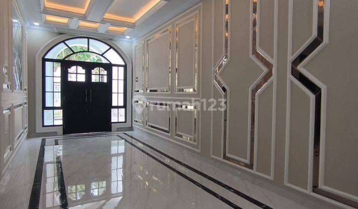 Rumah Classic Modern Ada Rooftop di Jagakarsa Jakarta Selatan 2