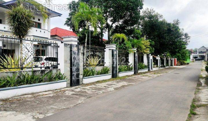 Rumah Luas SHM Dijual Jogja Maguwoharjo Depok Sleman Yogyakarta  2