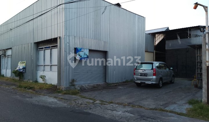 Strategic Warehouse in Kasongan Area, Bantul Yogyakarta