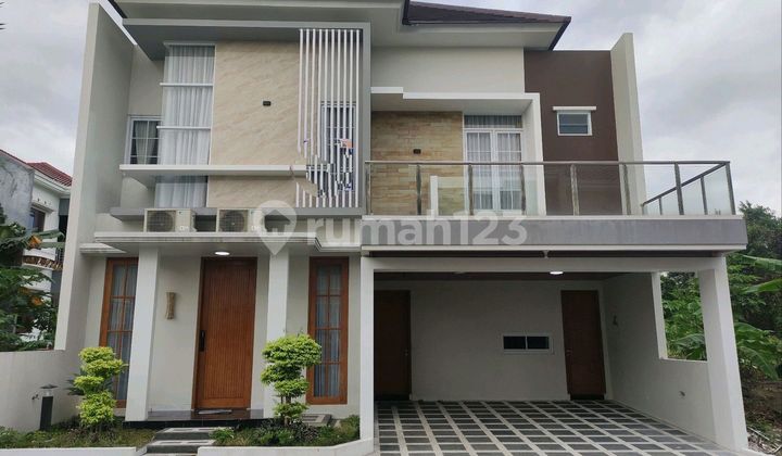 Rumah Mewah Dalam Perumahan Elit Di Jl Kapten Haryadi Dekat Ugm 2