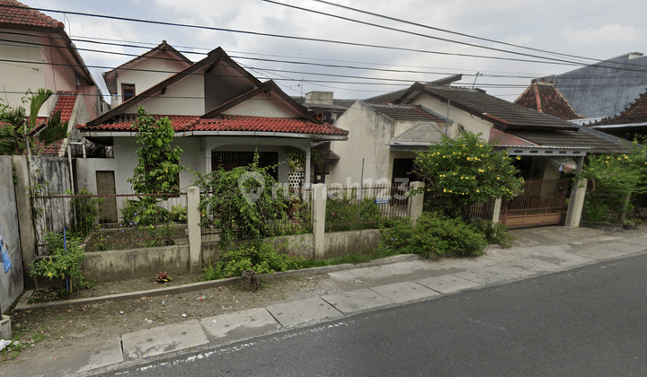 Rumah Induk Dan Kos Kosan Dijual Di Belakang Upn Seturan Yogyakarta 1