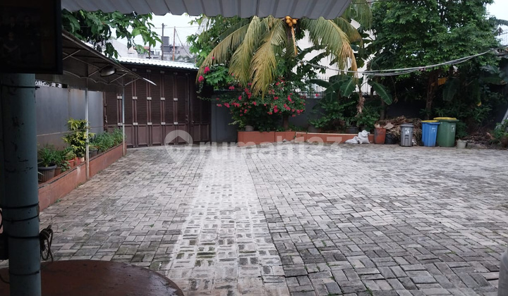 Termuarah! Rumah Semi Furnished di Bawah NJOP Rumah Kebun Hitung Tanah di Pondok Pinang Jakarta Selatan