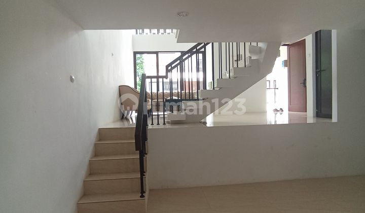 Di Jual Rumah Baru Seminyak Residence Furnished Duren Tiga Jaksel 2