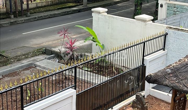 For Rent Rumah di Pertanian Lebak Bulus Jakarta Selatan For Rent Rumah di Pertanian Lebak Bulus Jakarta Selatan