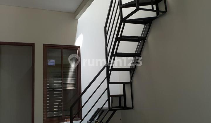 For Rent Minimalist Sipa Huni Dalam Town House Cipete South Jakarta 2