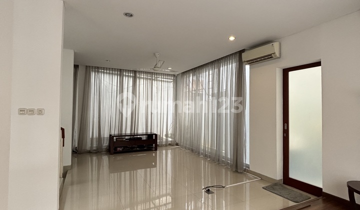 FOR SALE TOWN HOUSE DE ELEVEN DI PEJATEN 2