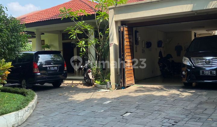 For Sale House on Kemang Street South Jakarta 2