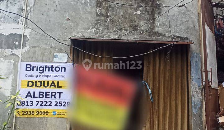 Rumah 2 Lantai SHM Siap Huni di Jakarta Pusat, Nego Sampai Deal 1