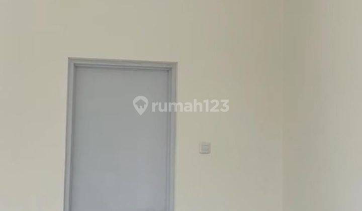 Ruko Baru Siap Pakai Cocok Untuk Usaha Lokasi Sangat Strategis 8