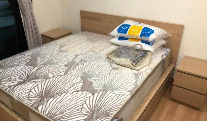 kamar tidur capitol suites apartment di senen