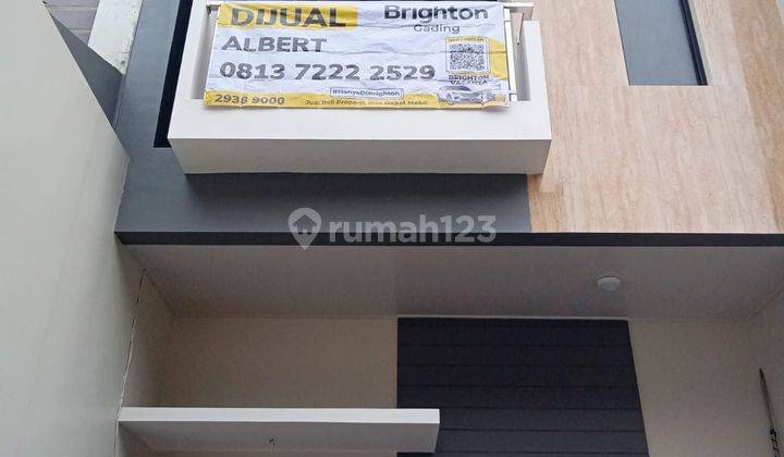 New House di Kemayoran Jakarta Rumah Minimalis Modern 2 Lt Furnis 1