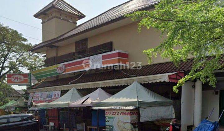 Ruko Hook 3 Lt Strategis di Pinggir Jalan Kemang Pratama Bekasi 1