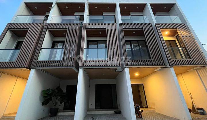 The Peak Raharja Hunian Elite di Kebayoran Lama Jaksel Townhouse 1