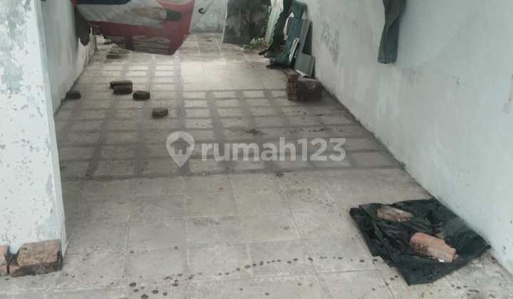 Affordable Shop House in the Strategic Center of Medan Sunggal, North Sumatra 2