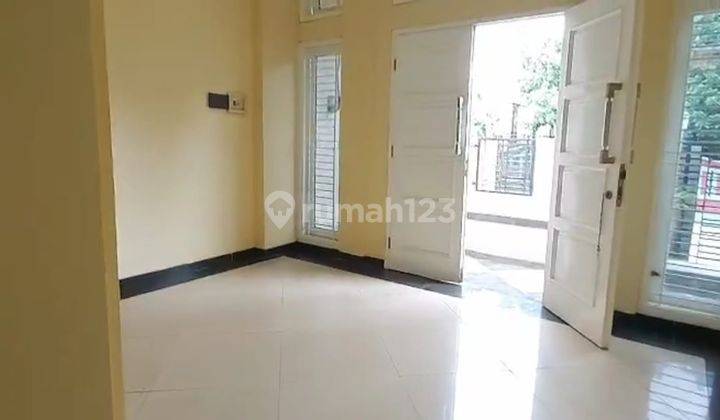 Rumah Baru Murah di Kota Bekasi Margahayu dekat Tol Timur Modern 2