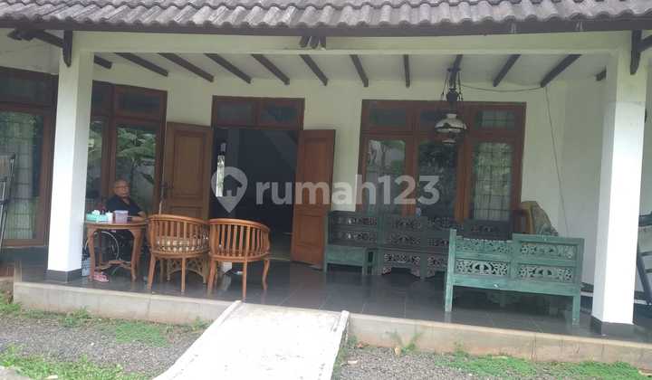 Affordable Commercial Business House in Condet Kramat Jati, East Jakarta 2