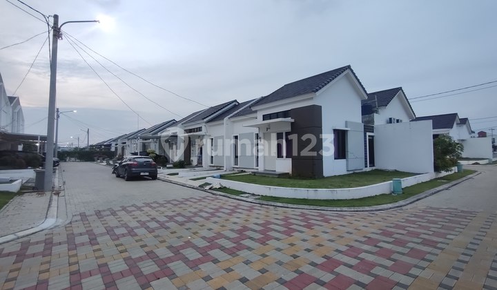 Rumah Baru Tera Damai Cluster Curtina Harapan Indah Bekasi
