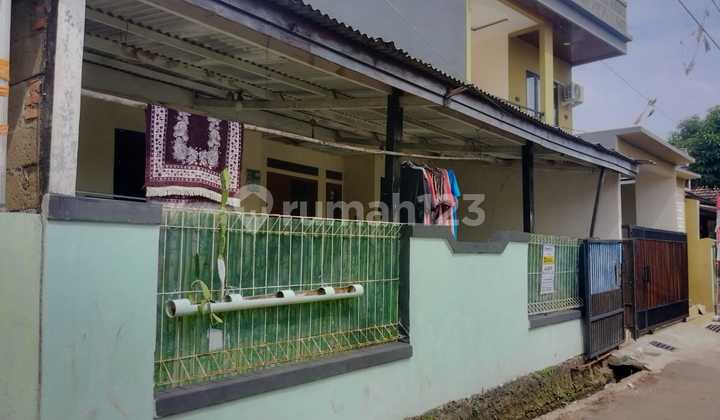 Strategic Ready-to-Occupy House in Bintara Near Kranji Station Bekasi 1