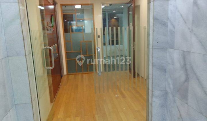 Ruang Kantor Full Furnished Siap Pakai, Bebas Ganjil Genap. Harga terjangkau. di Jl Rasuna said  1