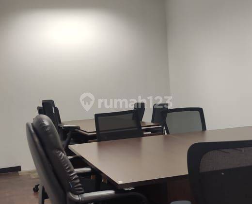 Ruang Kantor Full Furnished Siap Pakai Bebas Ganjil Genap  2