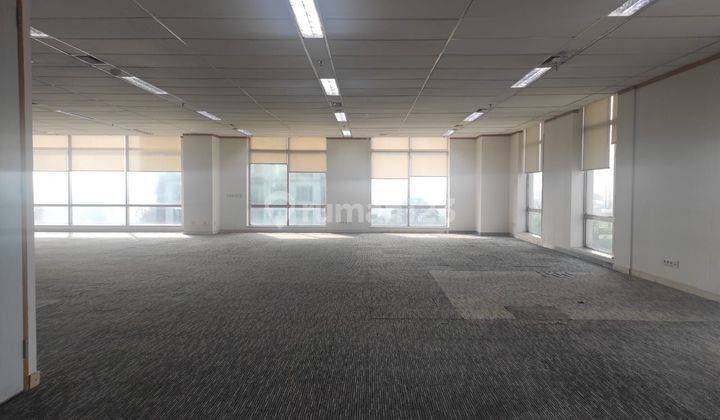 Ruang Kantor Full Furnished Siap Pakai Bebas Ganjil Genap. Dilalui Transjakarta. Dekat mall 1