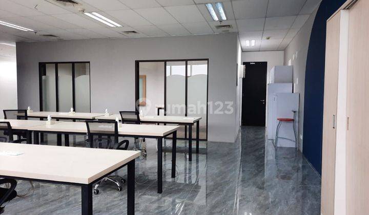 Ruang Kantor Furnished Siap Pakai Bebas Ganjil Genap Free Overtime. Dekat MRT, Lotte Avenue. 2