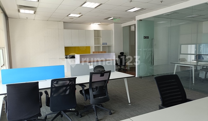 Space Office Full Furnished, Bebas Gage, Dekat Kedutaan China